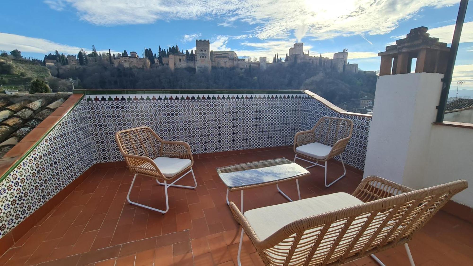Zenit Mediterranean Suites By Florentia Homes Granada Exterior foto